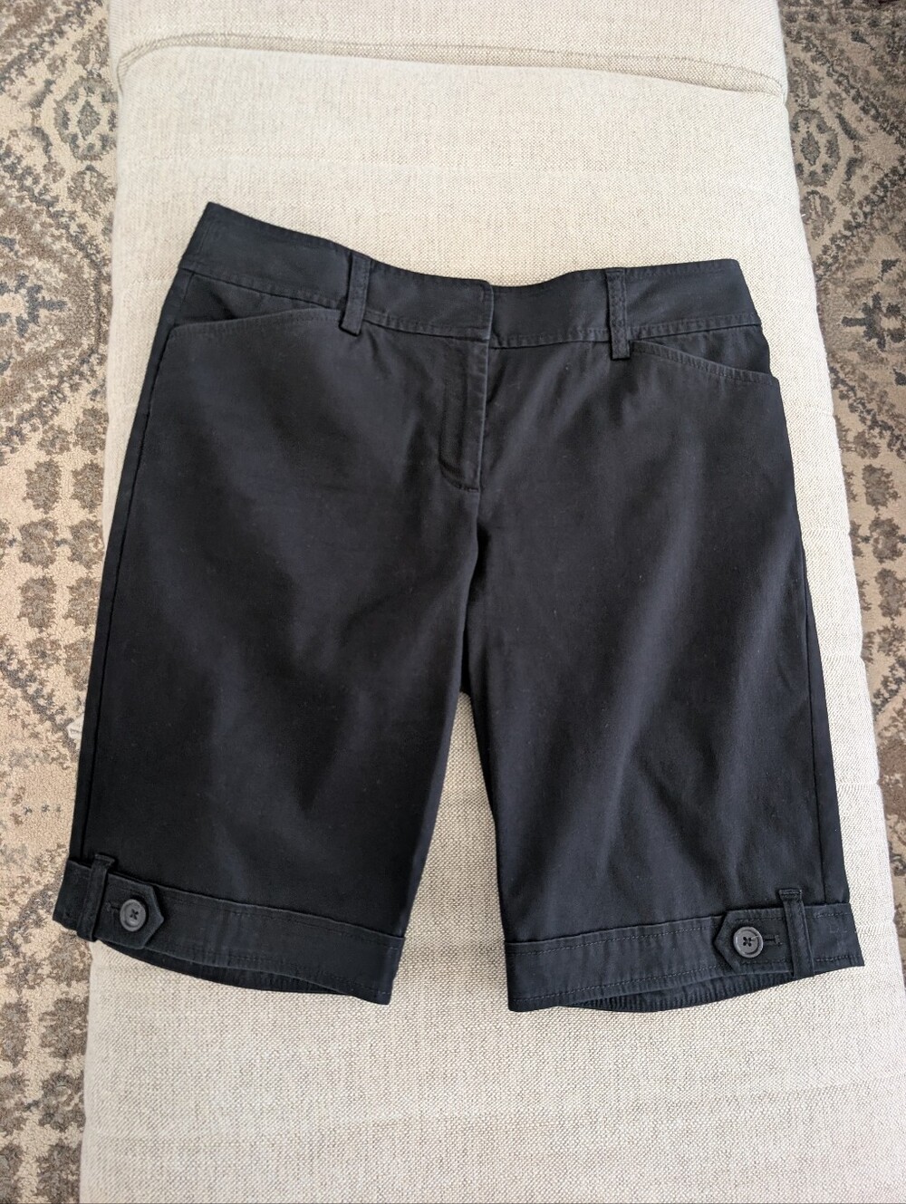 Ann Taylor Black Bermuda Shorts with Button Tab Hem Size 6
